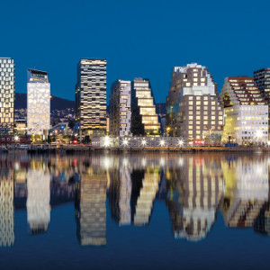 0202B_Oslo skyline by night_Morten Normann Almeland_shutterstock_244689610_s.jpg